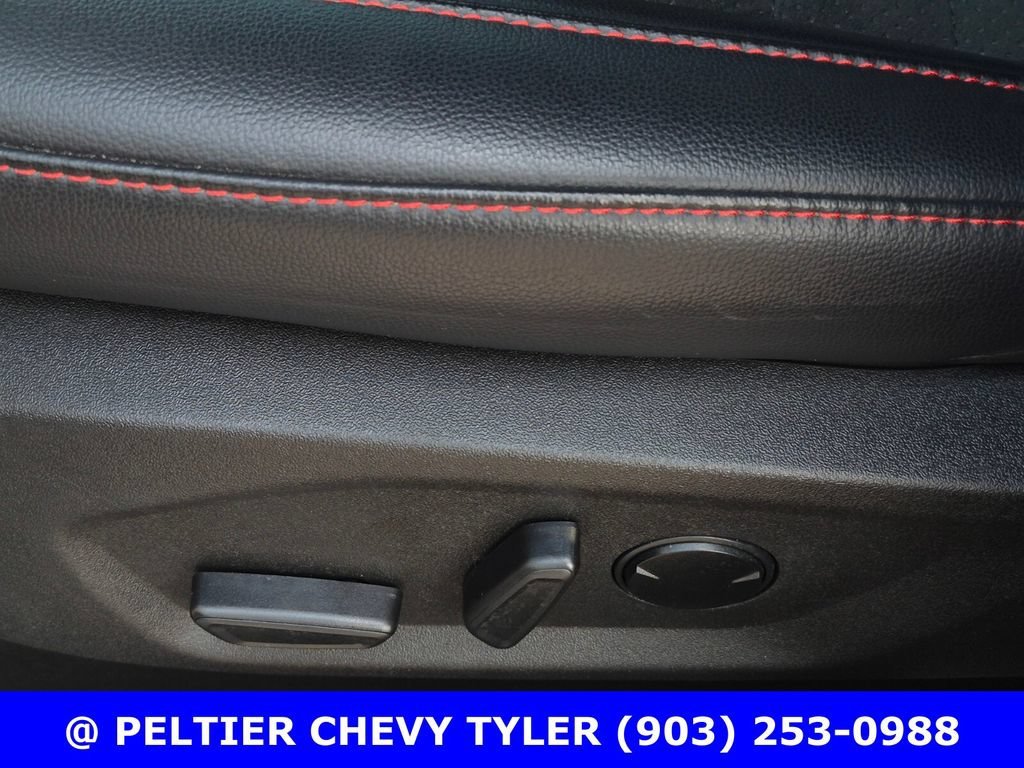 Used 2023  Ford SEL image 30