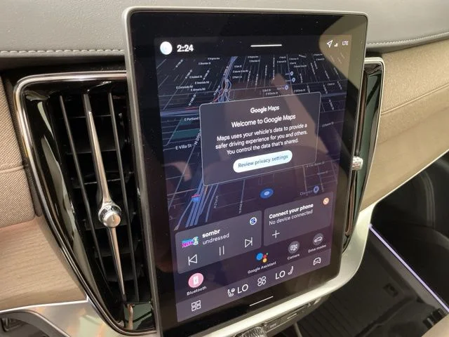 2026 Volvo XC90 Plus - Photo 25