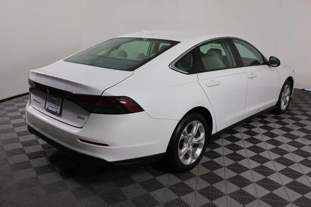 Used 2023 White Honda LX image 8