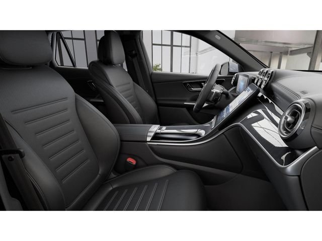 Certified Used 2026 White Mercedes-Benz GLC 300 image 4