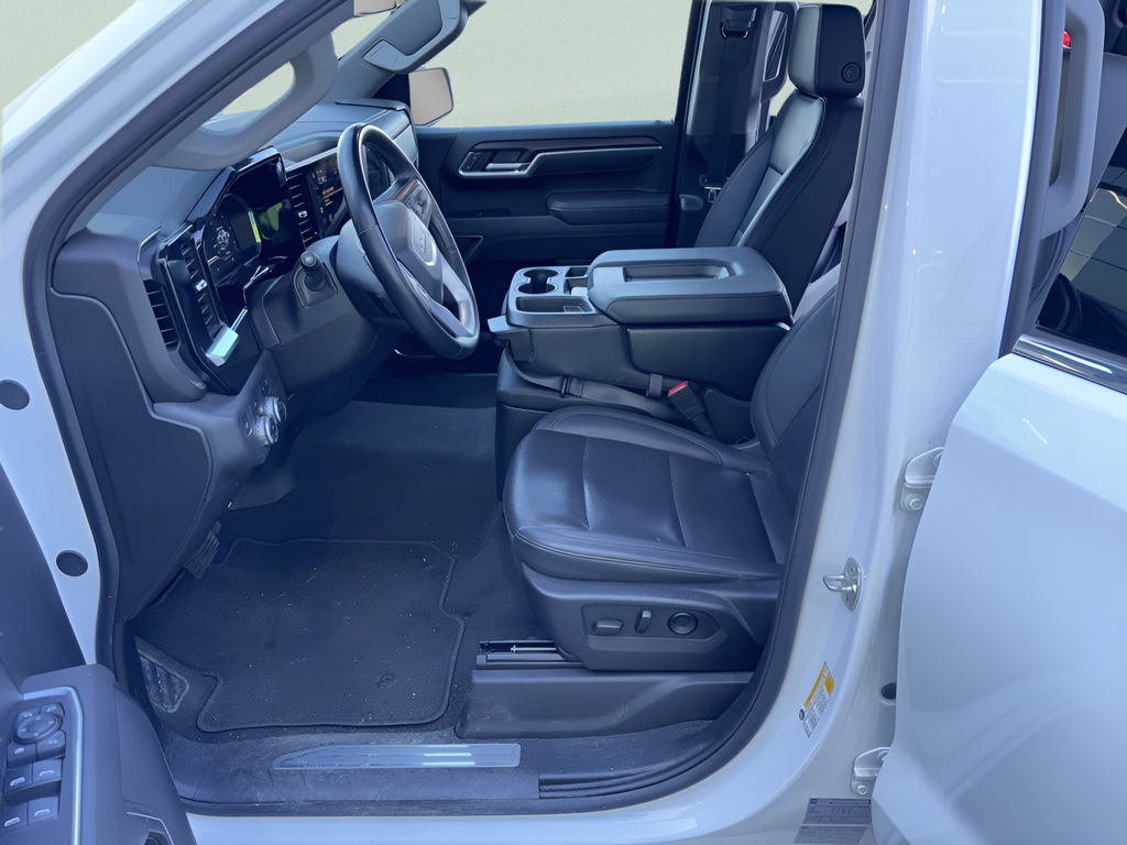 Certified Used 2025 White GMC SLT image 9