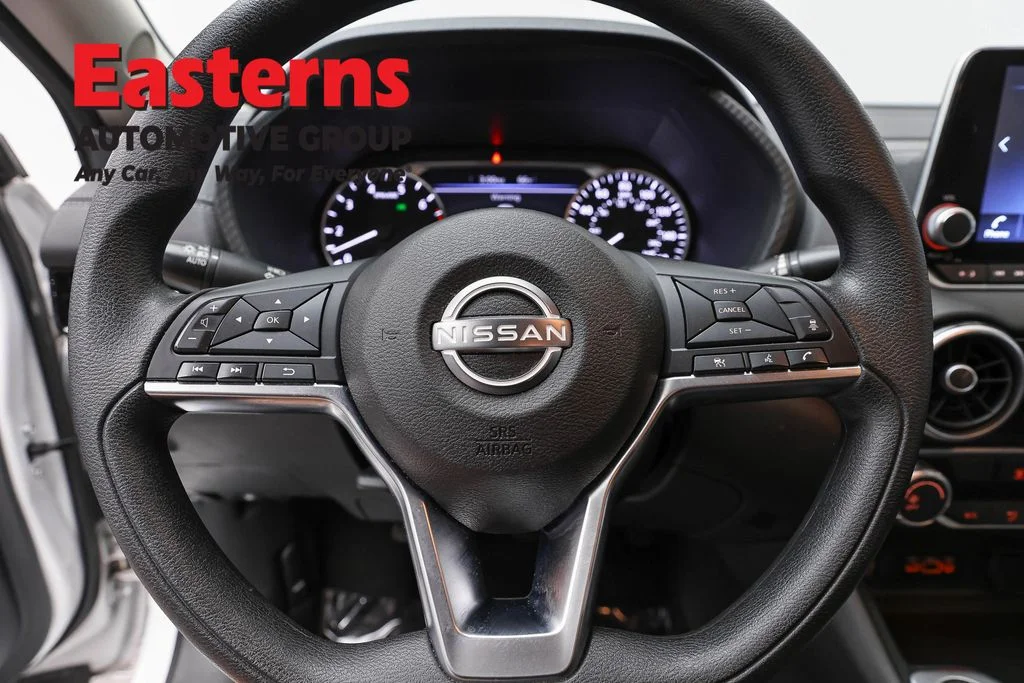 Used 2024 White Nissan SV image 10