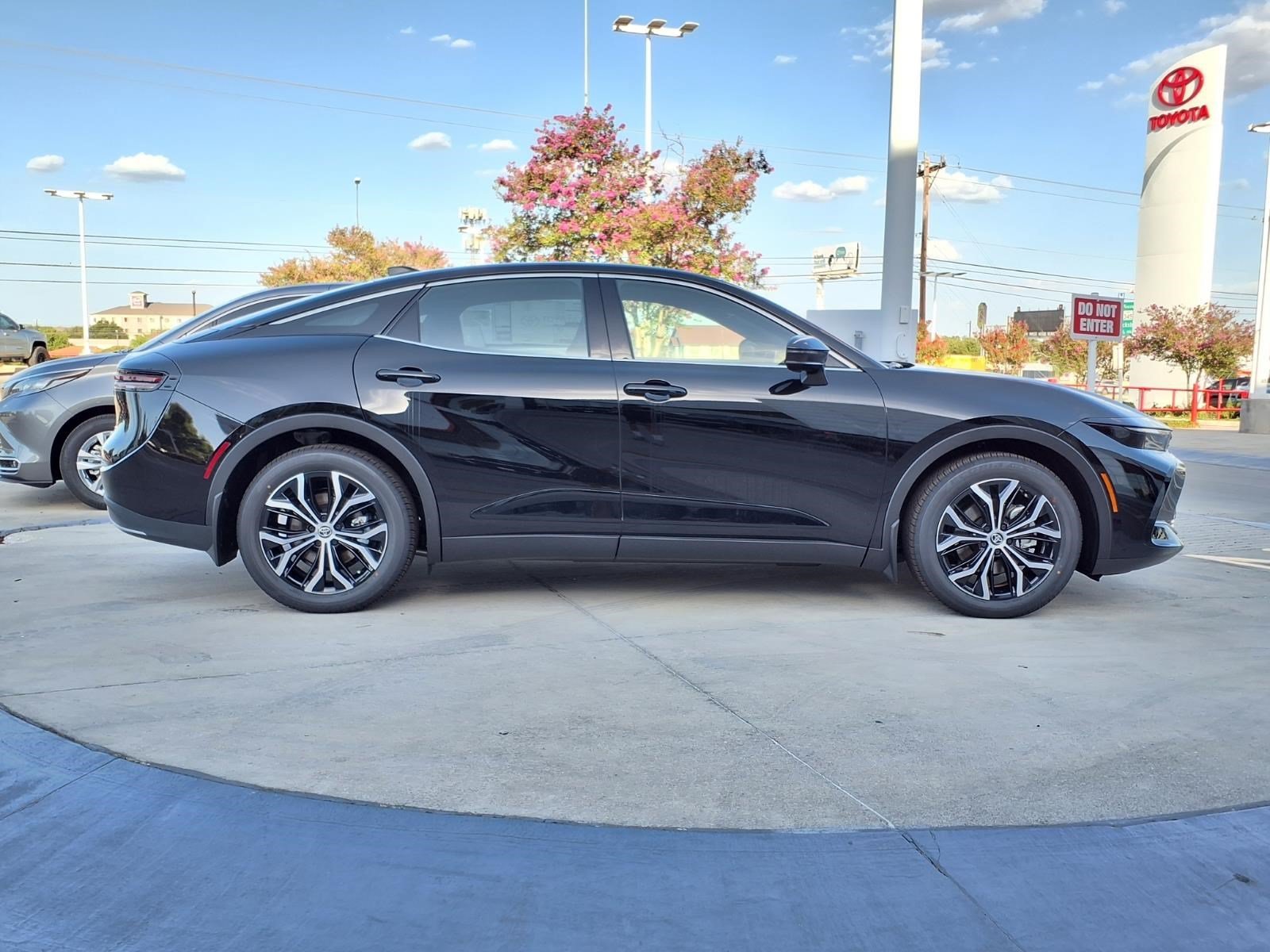 New 2026 Black Toyota XLE image 4
