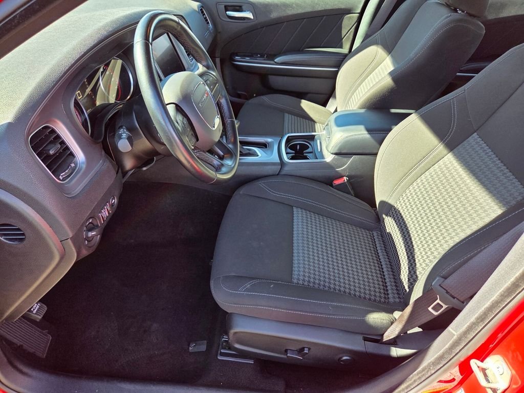 Used 2023 Red Dodge SXT image 13