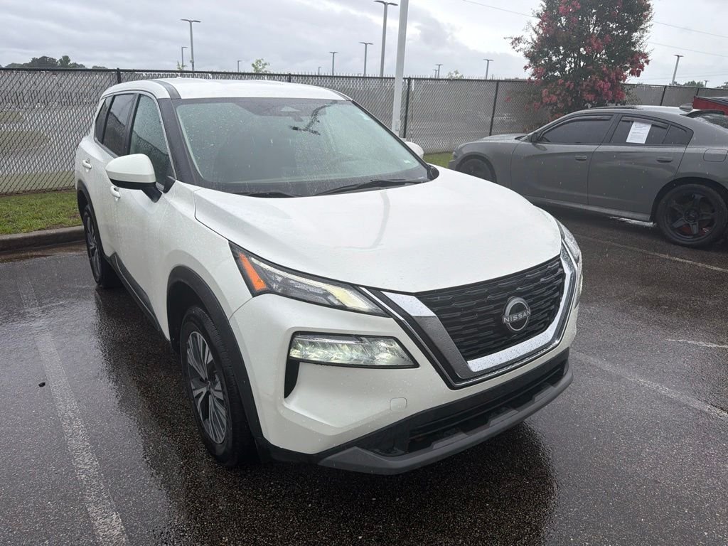 Used 2023 White Nissan SV image 2