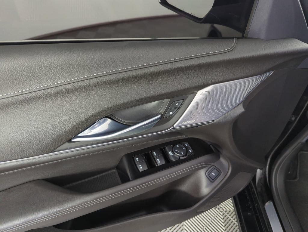Used 2022 Black Raven Cadillac Luxury image 18