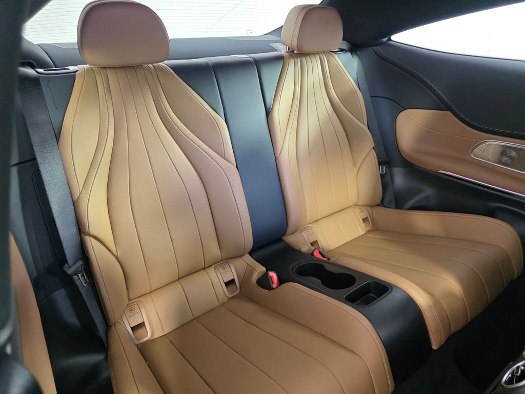 Used 2024 Red Mercedes-Benz CLE 300 image 23