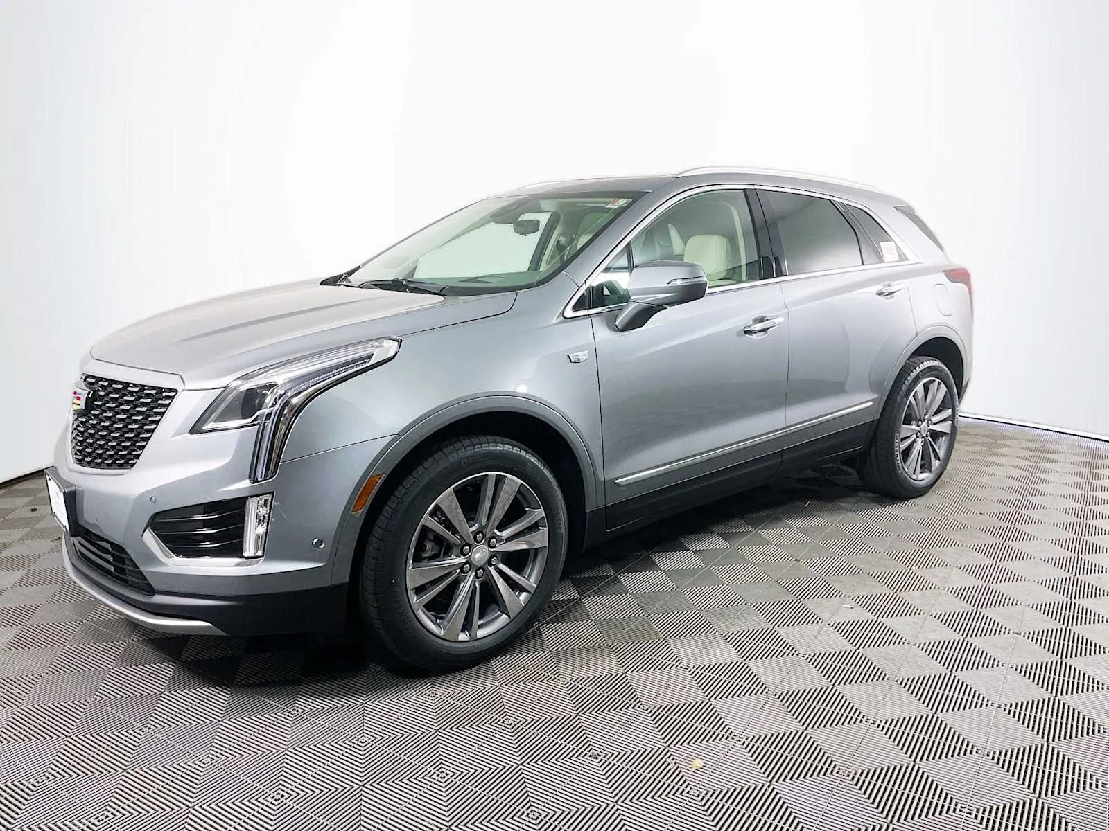 2026 Cadillac XT5 FWD Premium Luxury's photo