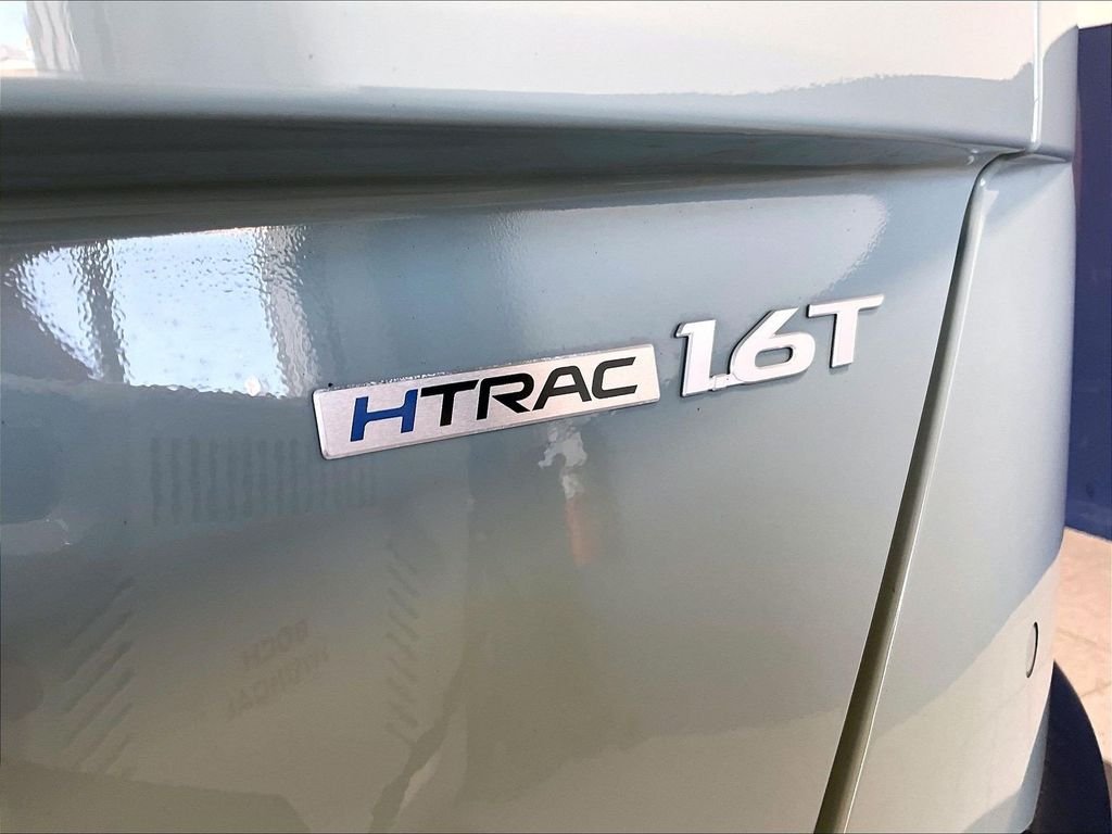 Used 2024 Green Hyundai Limited image 30