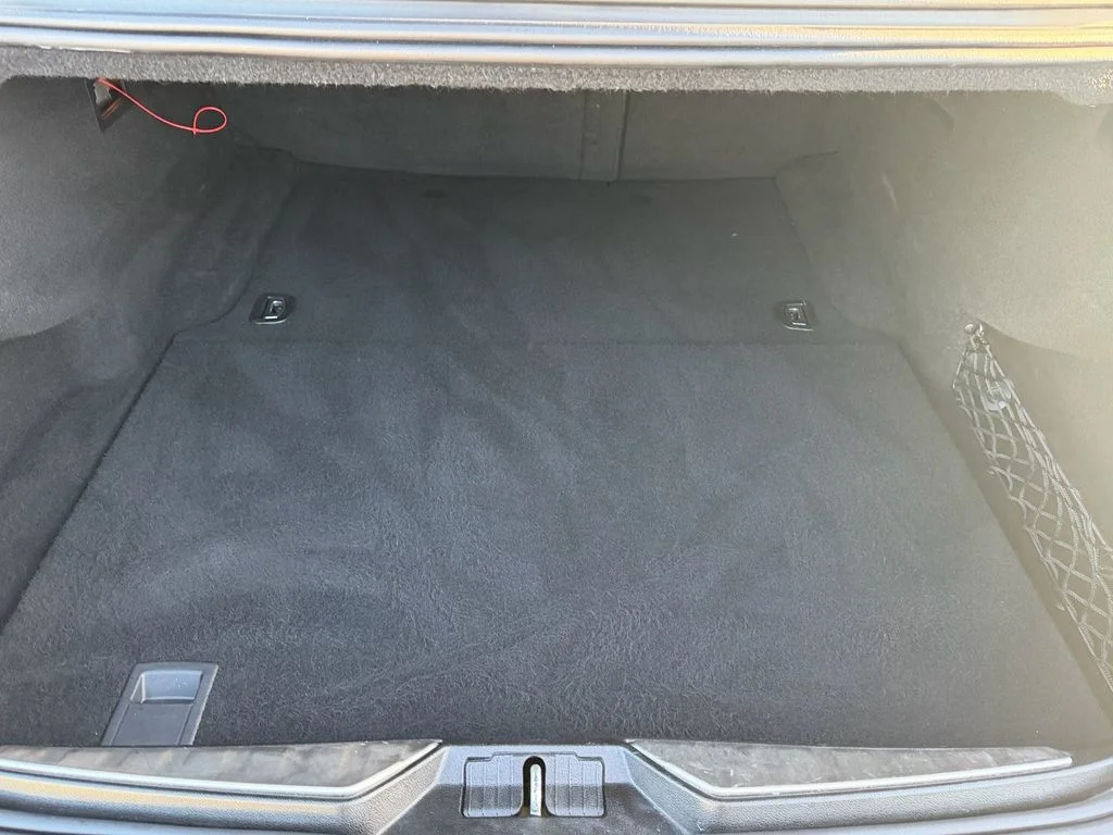 Used 2018 Blue Maserati S GranLusso image 18