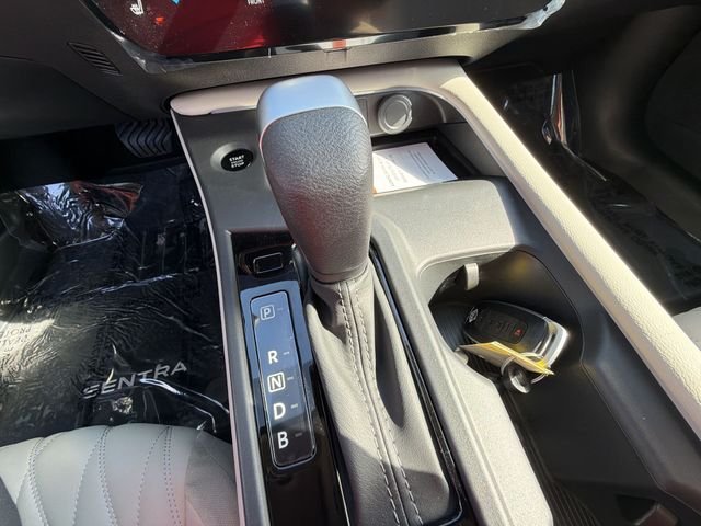 New 2026 Aspen White TriCoat Nissan SL image 19