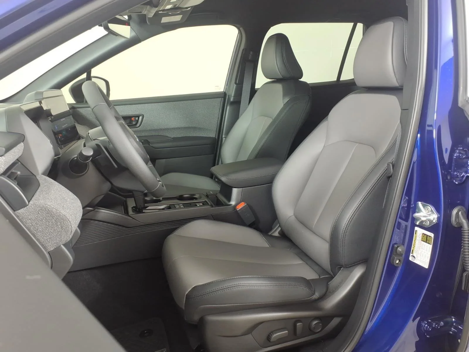 New 2026 SAPPHIRE BLUE PEARL Subaru Premium image 39