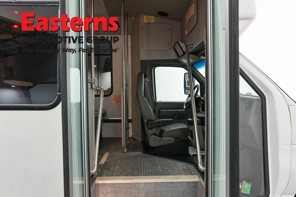 Used 2018 White Ford Base image 22