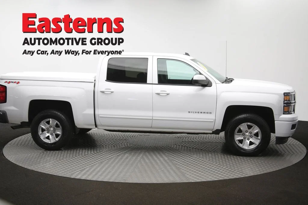 Used 2015 White Chevrolet LT image 47