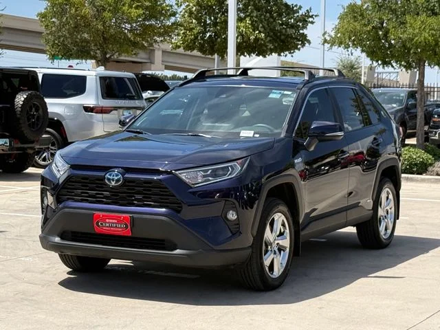 Certified Used 2021 BLUEPRINT Toyota XLE Premium image 8