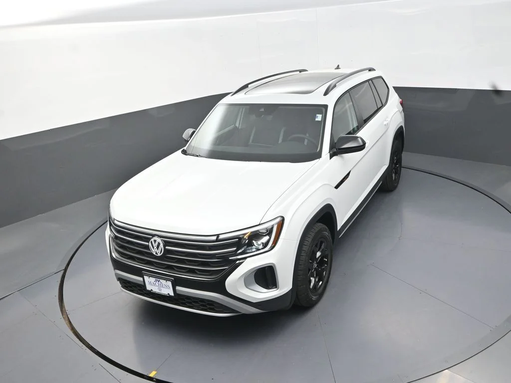 New 2026  Volkswagen 2.0T Peak Edition image 15