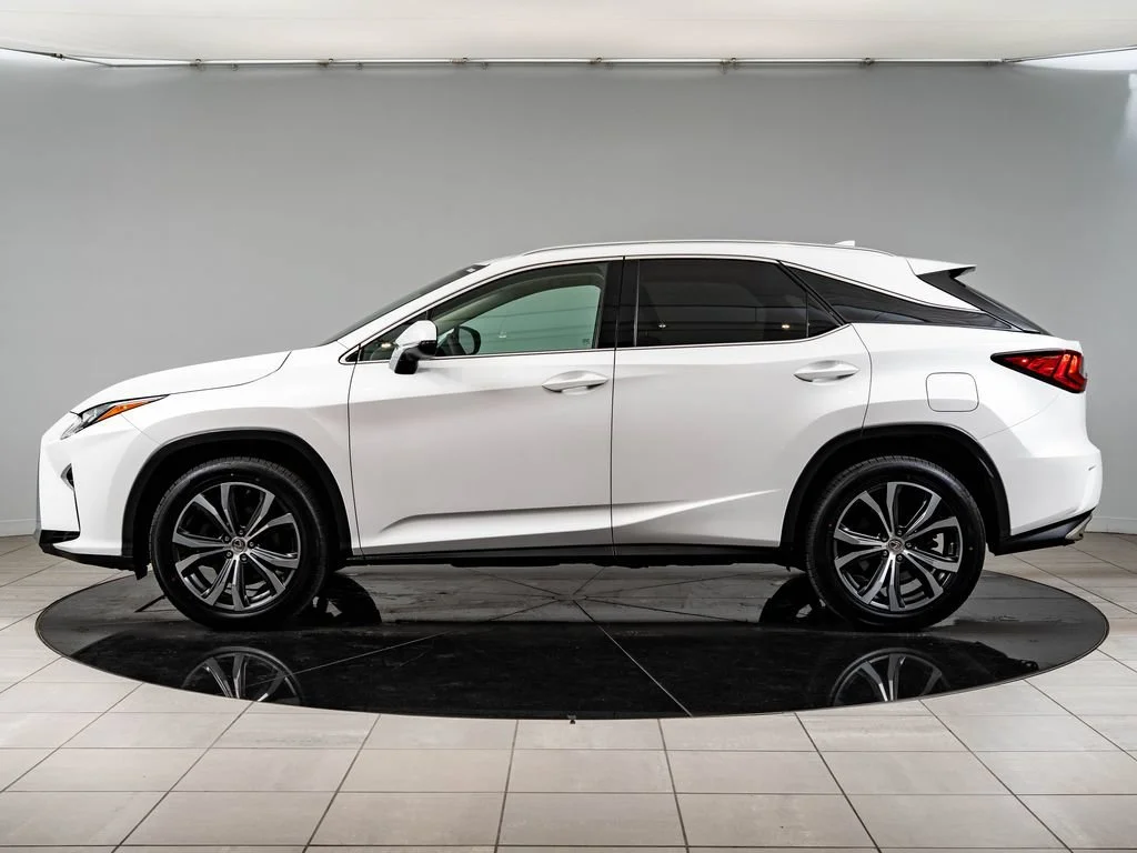 Used 2017 Eminent White Pearl Lexus 350 image 5