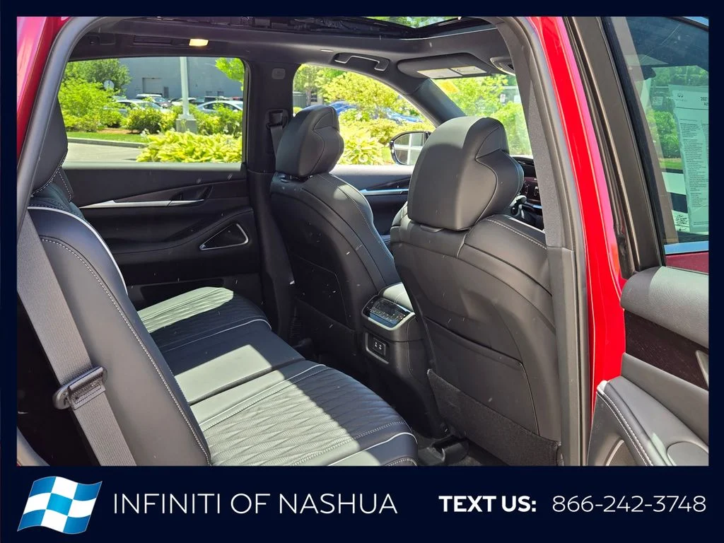 New 2027 2T SUN RED INFINITI Autograph AWD image 17