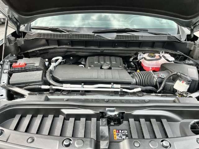 2026 Chevrolet Silverado 1500 photo 19 of 35
