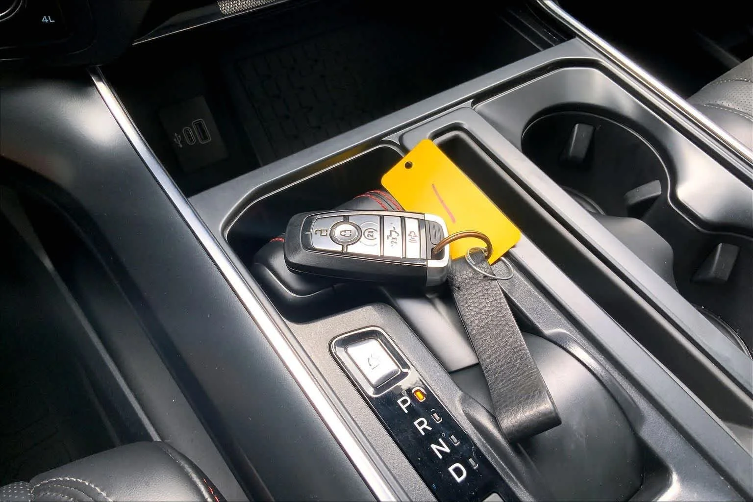 Used 2025 Blk/black Ford Raptor image 19