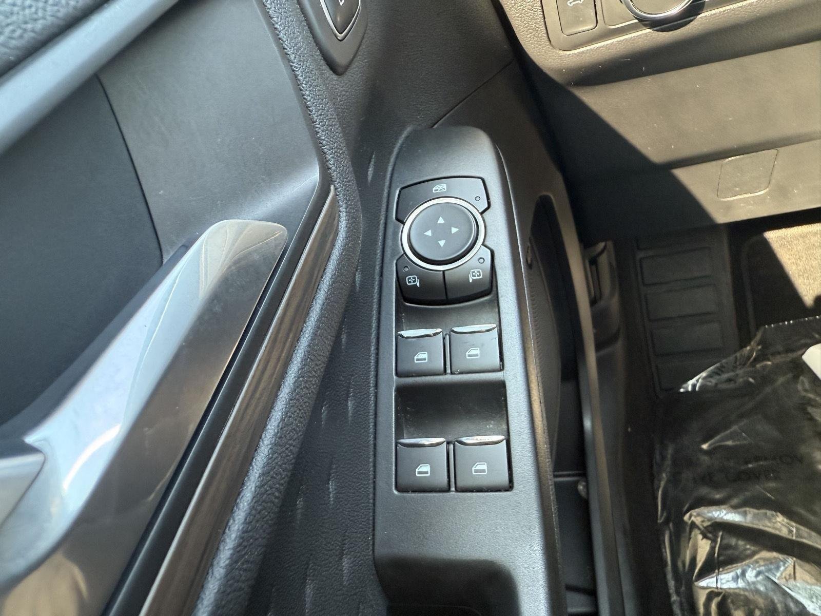 Used 2020 Ingot Silver Ford Titanium image 13