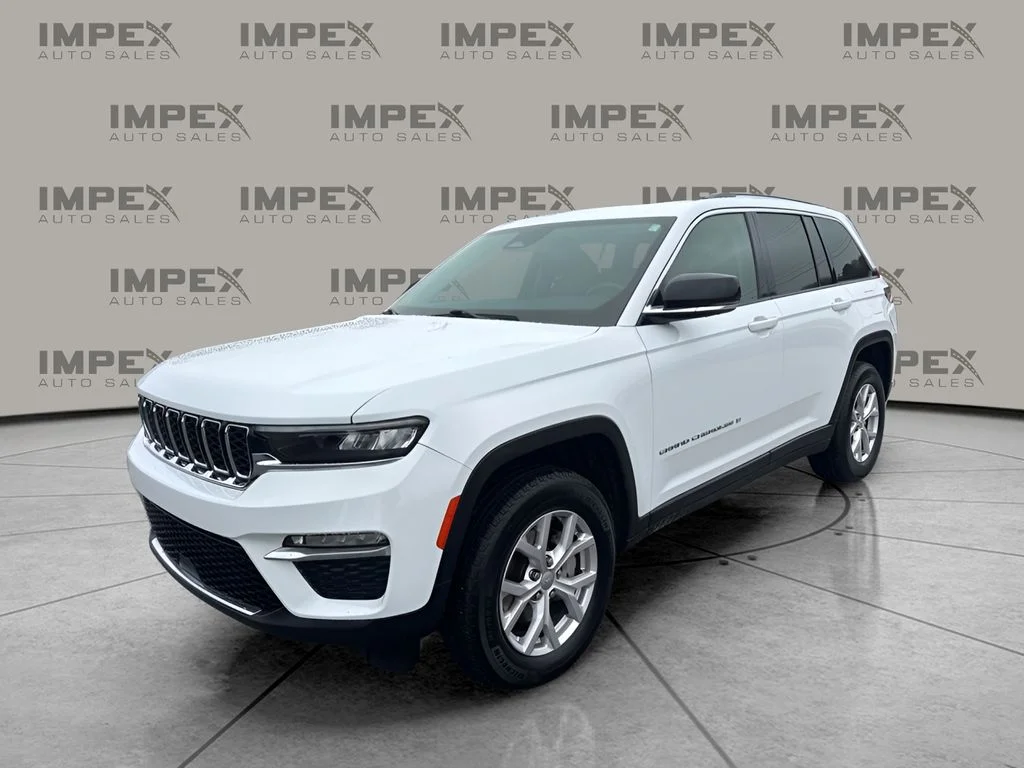 Used 2022 White Jeep Limited image 1