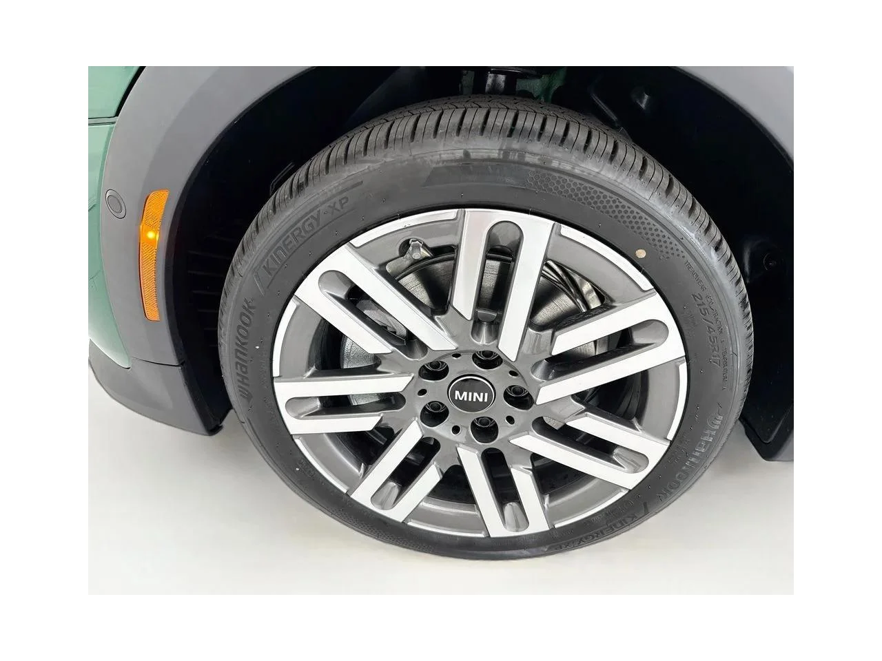 New 2026 British Racing Green IV Met MINI SIGNATURE PLUS image 29