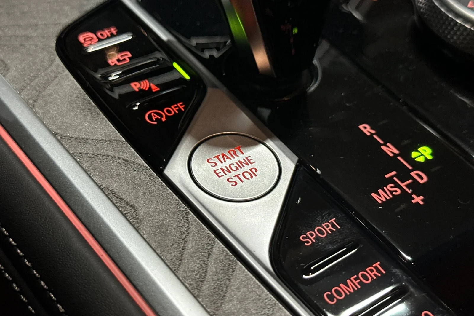 2026 BMW 8 Series 840i - Photo 19