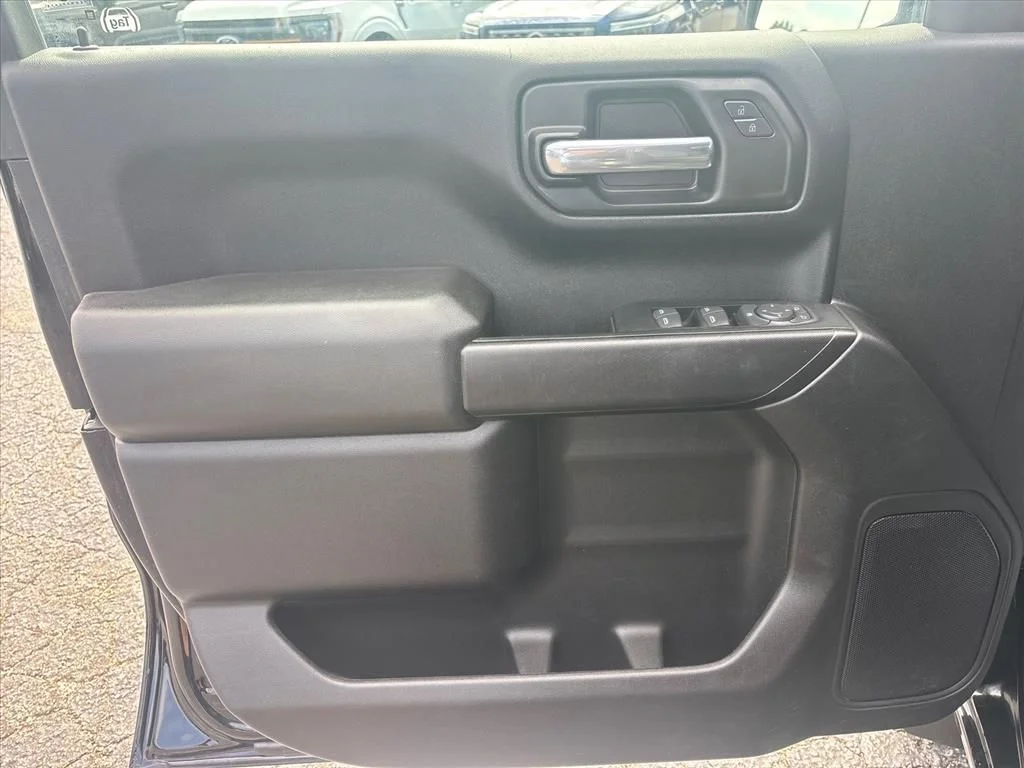 Used 2024 Black Chevrolet Custom image 25