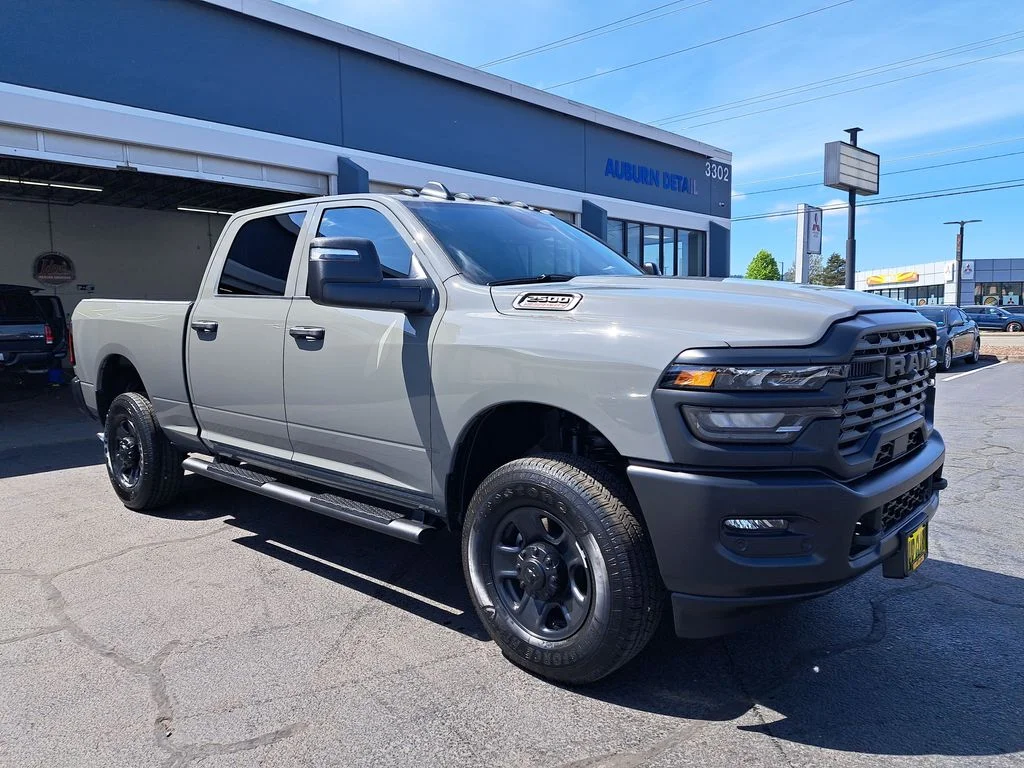 New 2026 Ceramic Gray Clear-Coat Exterior Paint RAM Tradesman image 7