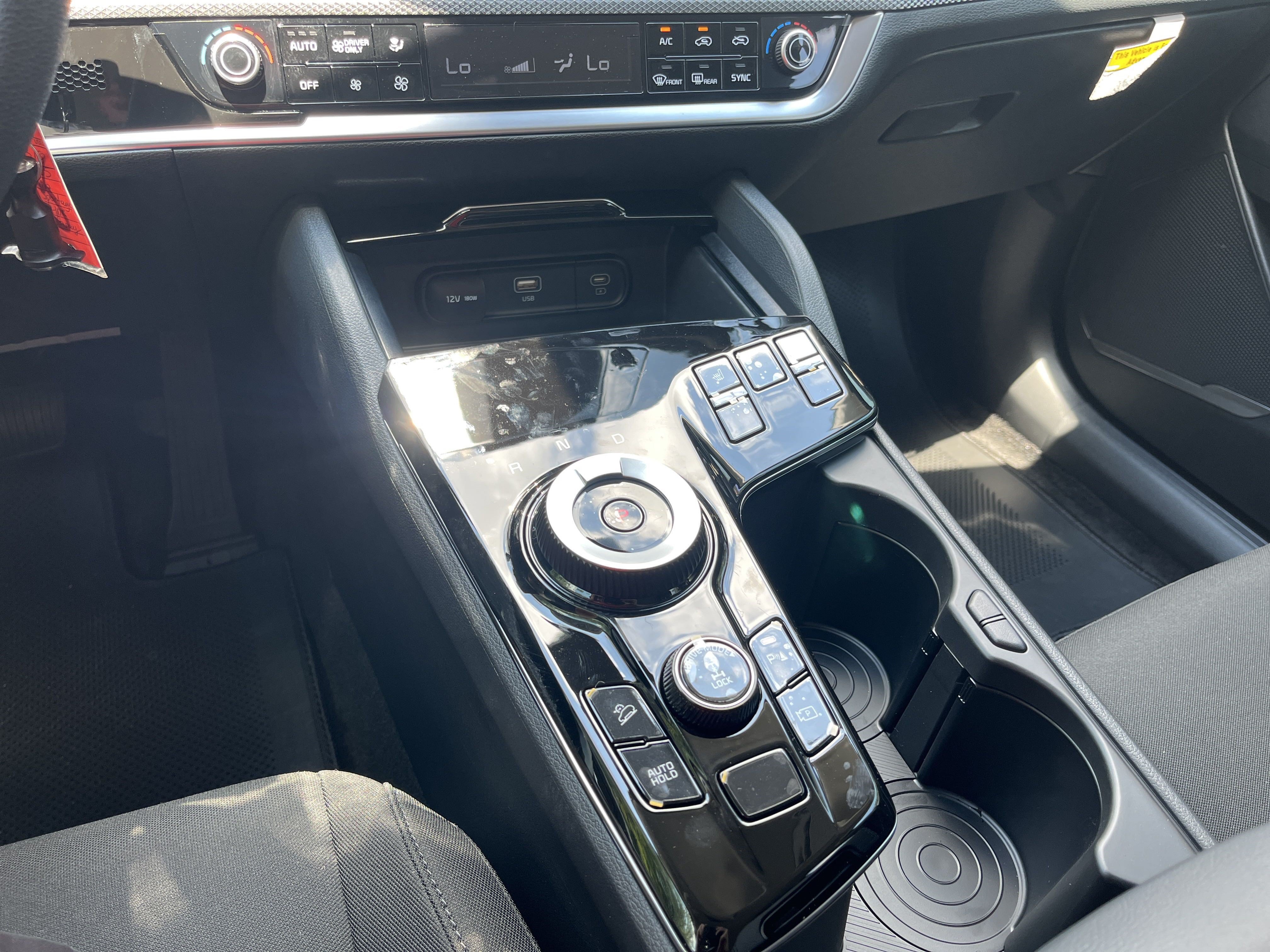 New 2025 Gravity Gray Kia LX image 11