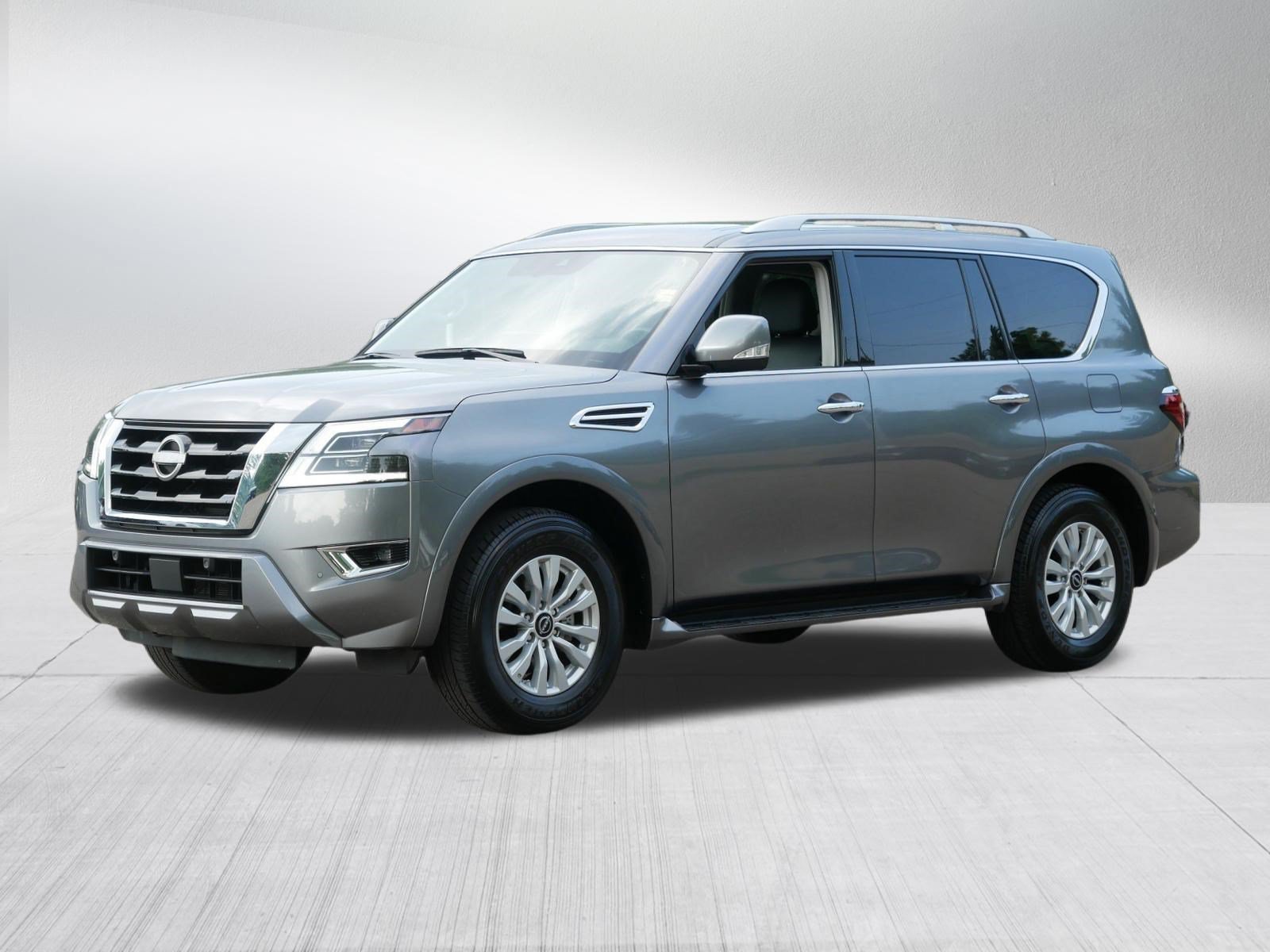 Certified Used 2024 Gun Metallic Nissan SV image 3