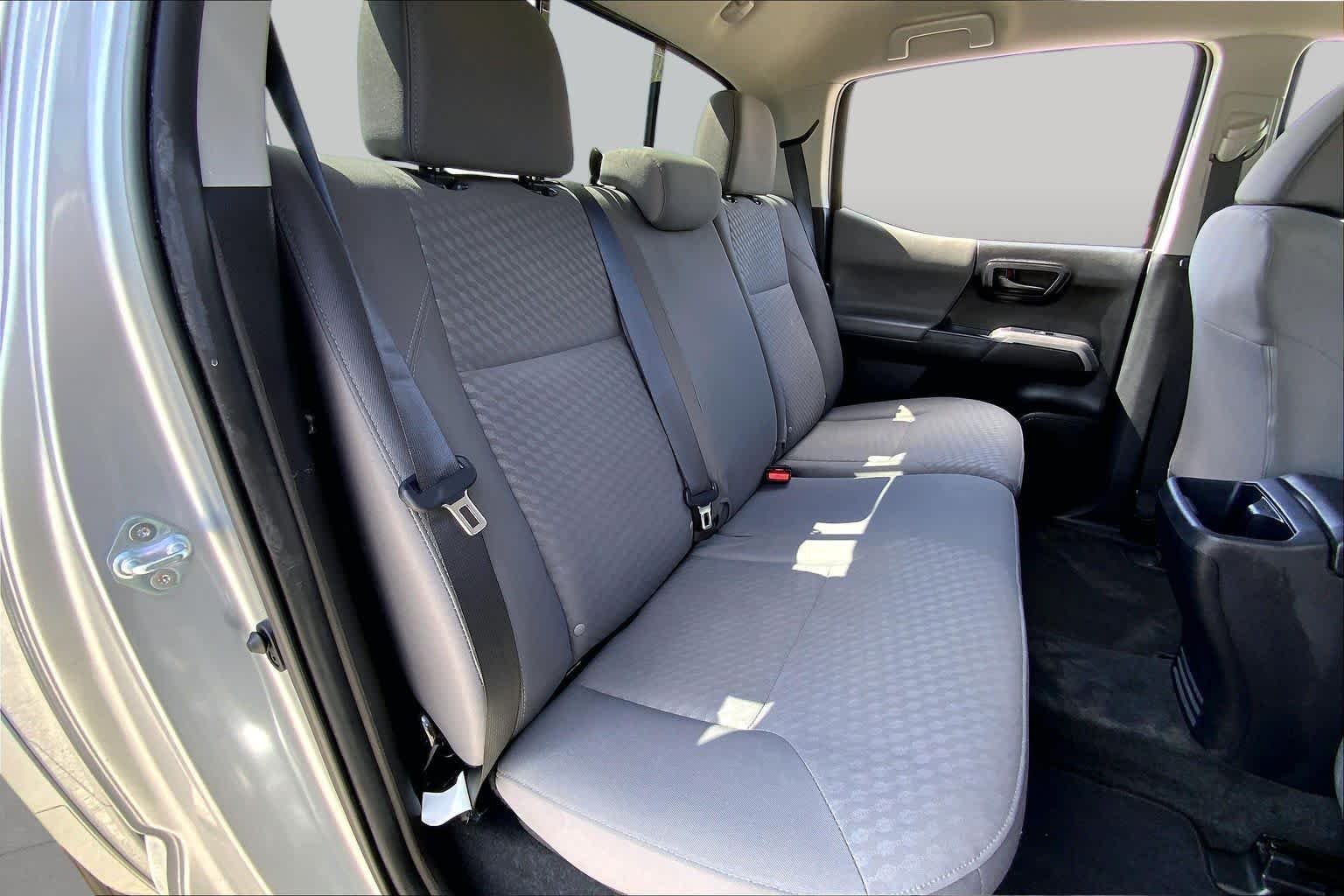 Used 2022 Celestial Silver Metallic Toyota SR5 image 19