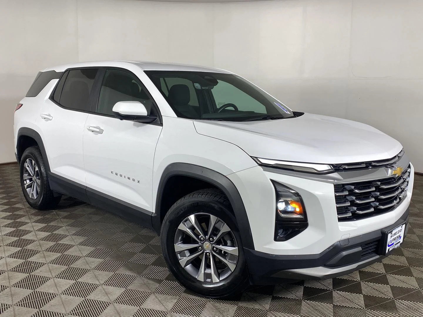 Used 2025  Chevrolet LT image 1