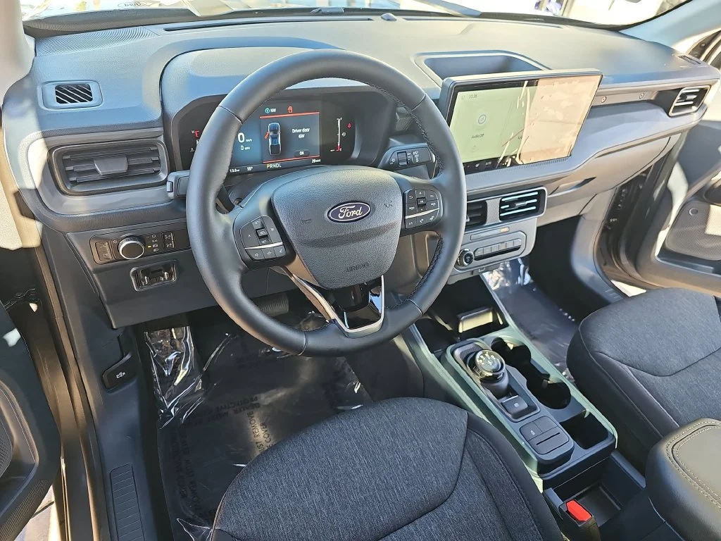 New 2026 Carbonized Gray Metallic Ford XLT image 15