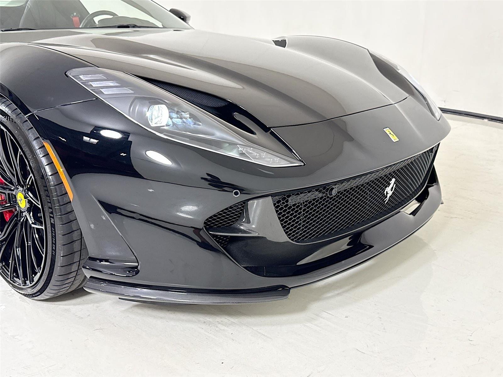 Used 2021 Nero Ferrari  image 36