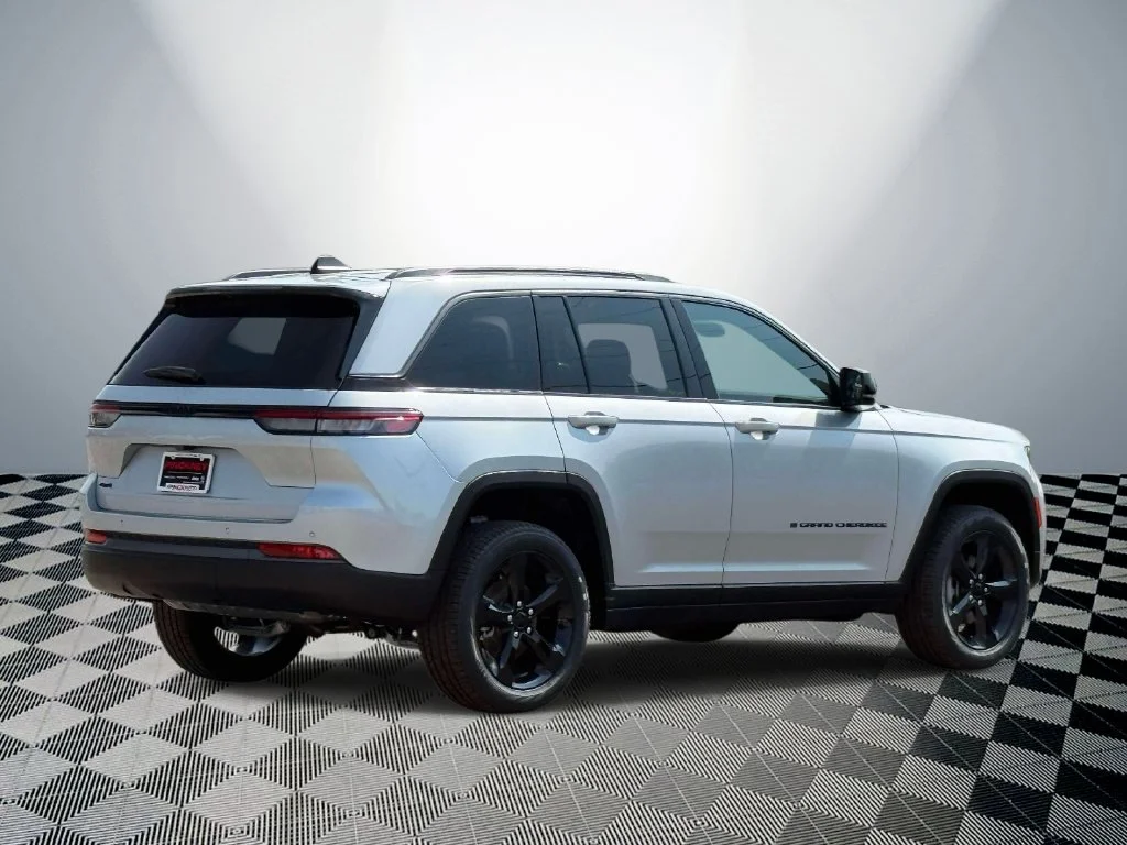 New 2026 Silver Jeep Limited image 6