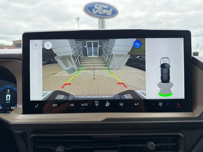 New 2025 Desert Sand Ford Big Bend® image 36
