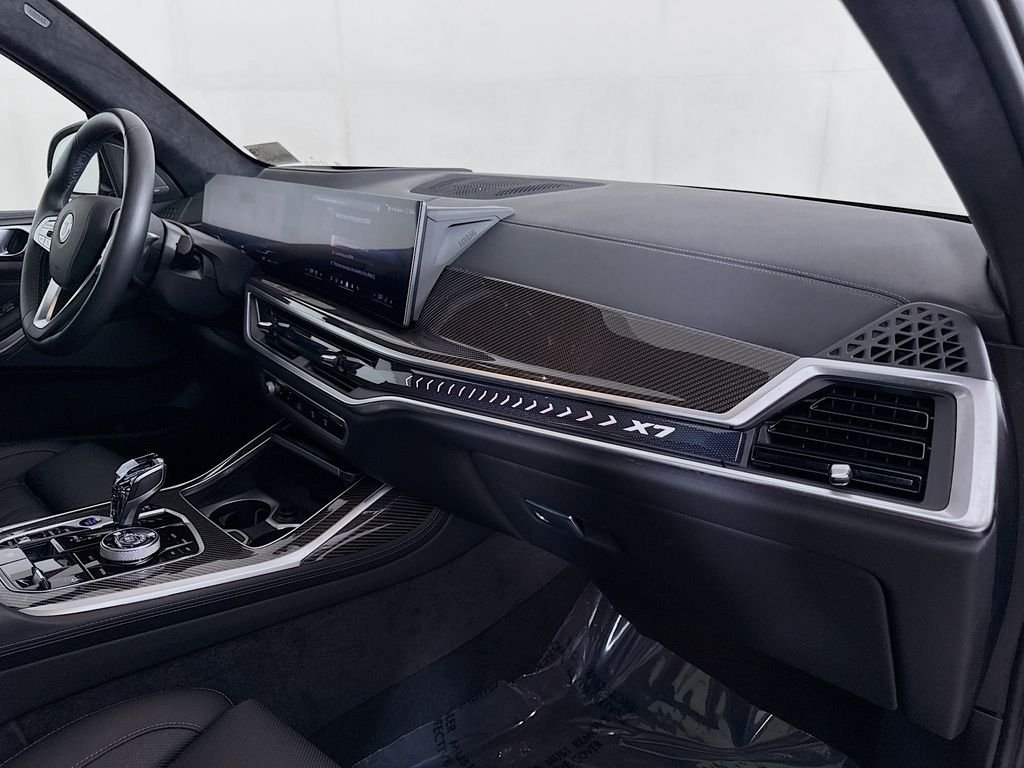 2024 BMW X7 ALPINA XB7 - Photo 32