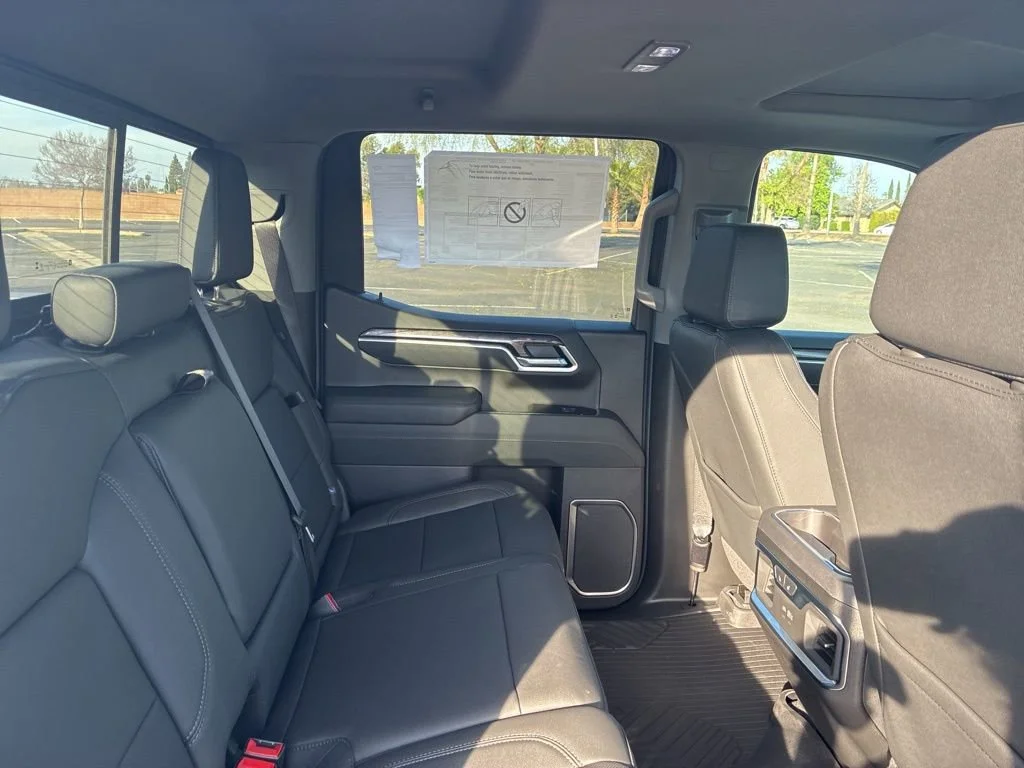 2026 Chevrolet Silverado 1500 LTZ - Photo 24