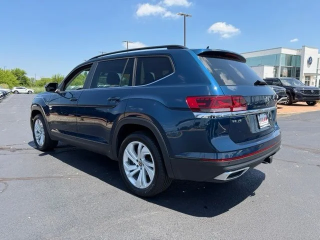 Used 2023  Volkswagen 3.6L V6 SE w/Technology image 4