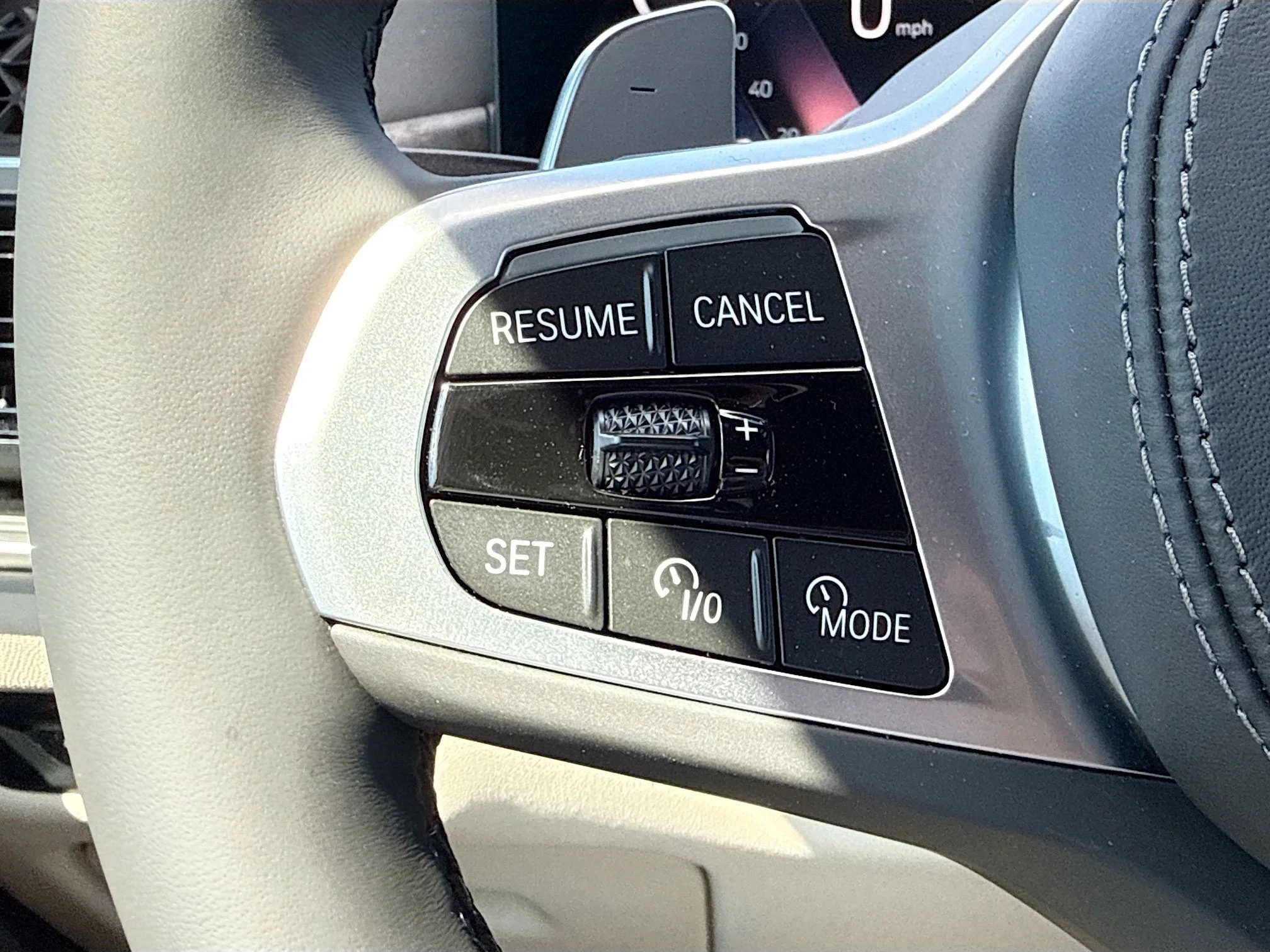 New 2026 Alpine White BMW xDrive50e image 38