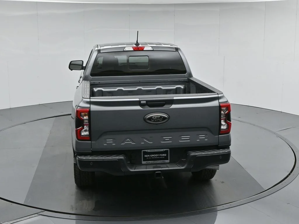 New 2026 Gray Ford Lariat image 42
