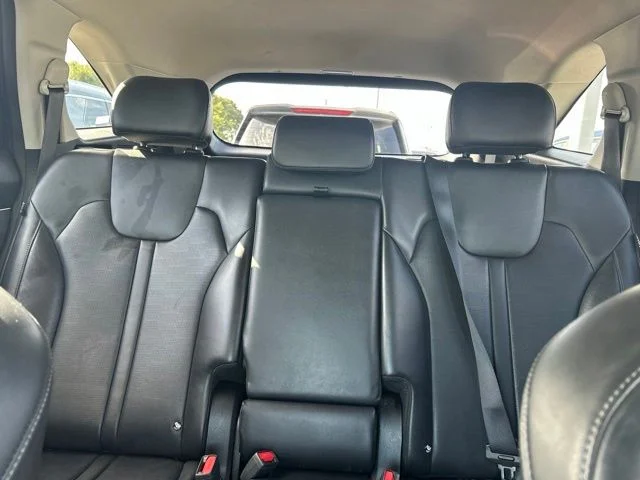Used 2024 Silver Kia S image 27