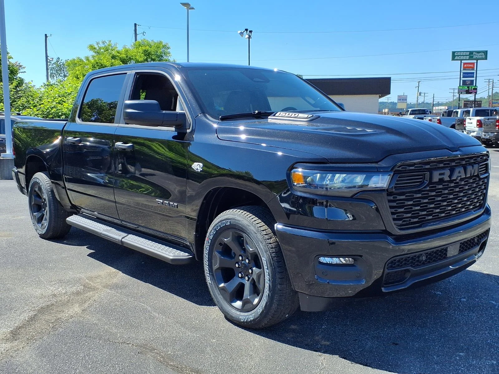 New 2026 Diamond Black Crystal Pearlcoat RAM Express image 1