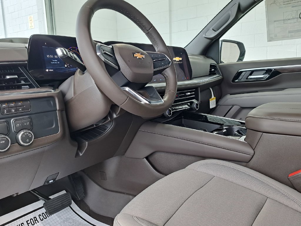 2026 Chevrolet Tahoe LS - Photo 7