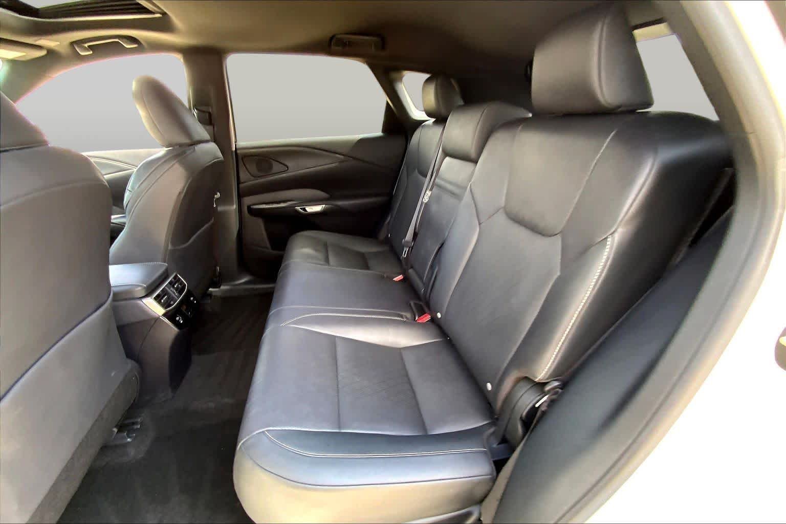 Used 2023 Eminent White Pearl Lexus Premium Plus image 20