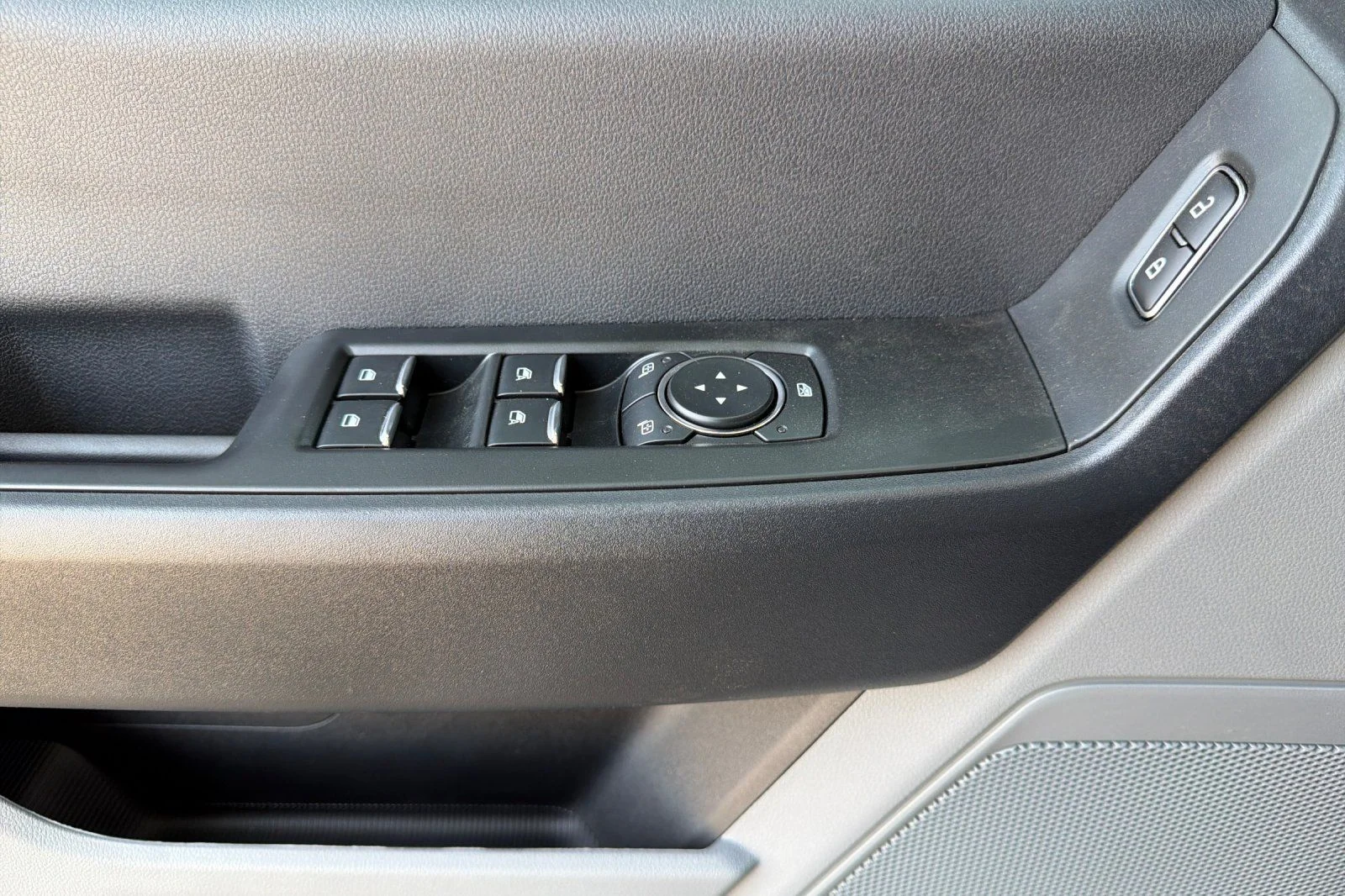 New 2026 Oxford White Ford F-350® XL image 14