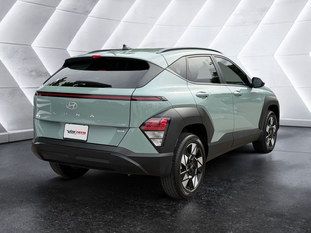 Certified Used 2024 Green Hyundai SEL image 4