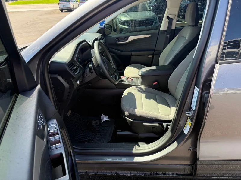 Used 2021 Gray Ford S image 9